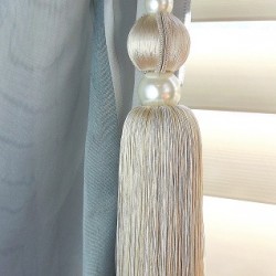 Single Tassel Tieback - Oyster & Cream