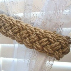 Magnetic Tie Band 33cm - 4 Colours