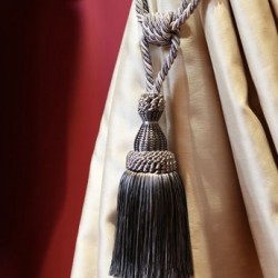 Single Tassel Tieback - Fifth Avenue