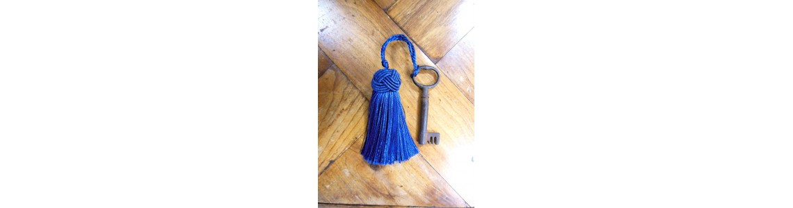 *KEY TASSELS *KEY TASSELS