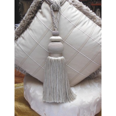 Single Tassel Tieback - Silver Tones